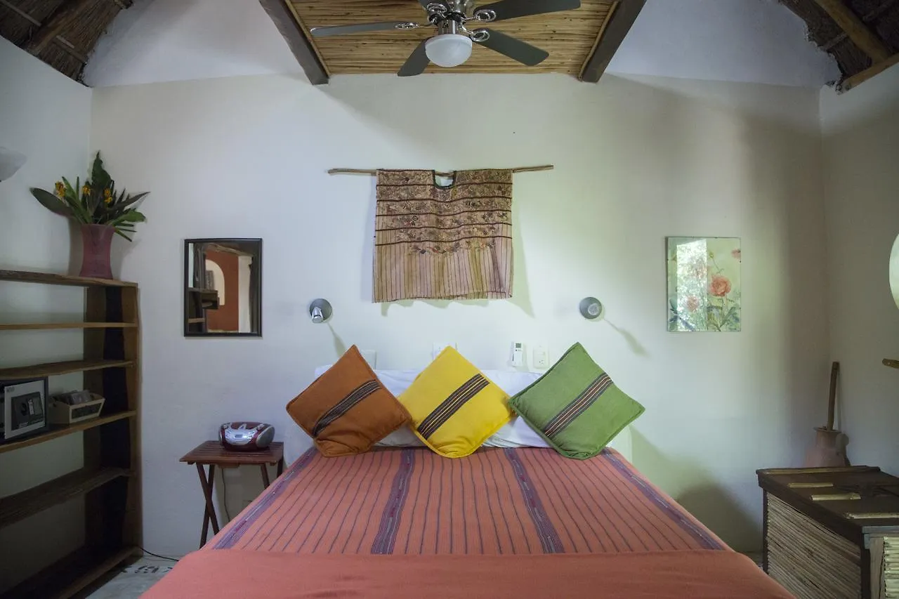 La Selva Mariposa Bed & Breakfast Tulum